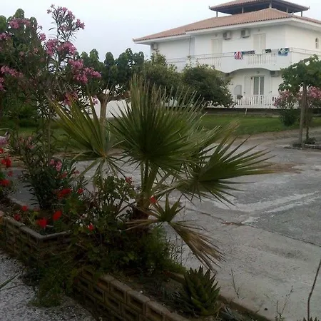 Havana & Hotell Laganas